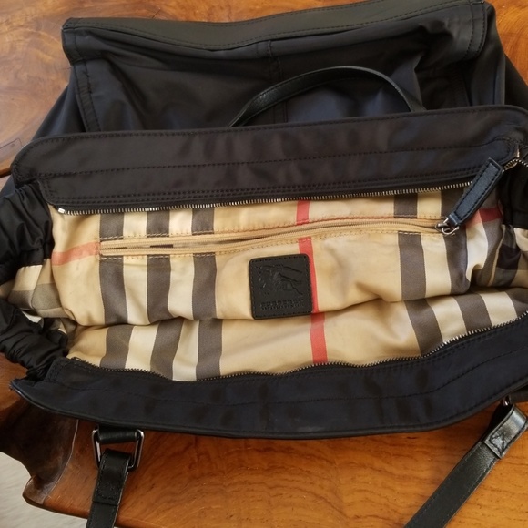 Authentic Burberry Nylon Tote *SOLD* - Picture 4 of 8